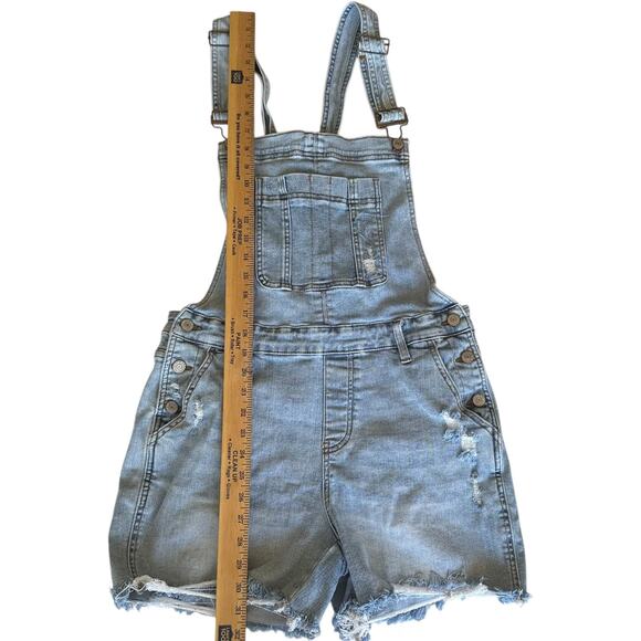 Women's Shorts Overalls Size Large Light Blue Frayed Hem - Picture 3 of 6